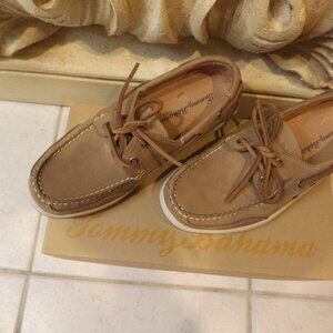 TOMMY BAHAMA CAPTAIN NUBUCK SHOES  - Boat Shoes - Casual  TAN  Size: 9.5 EUC